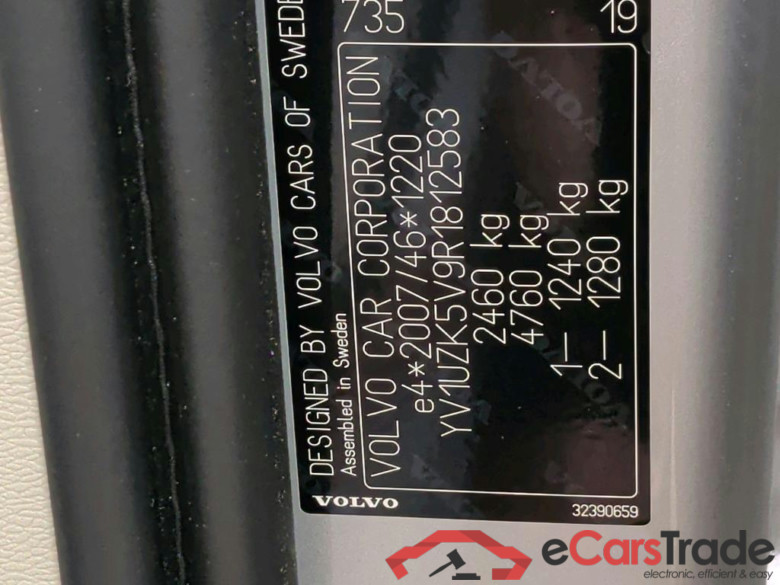 XC60 Plus Dark 2WD 2.0 B4 145KW AT8 E6d #4
