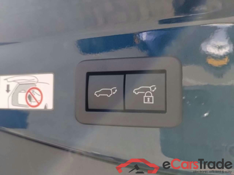 TOYOTA C-HR 1.8 Hybrid 140 First Edition #3