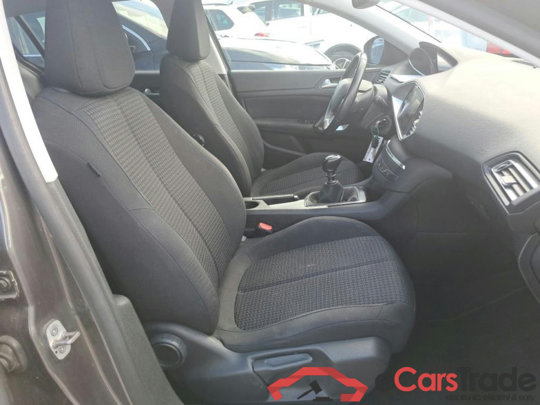 PEUGEOT 308 / 2017 / 5P / berlina con portón 5P Style BlueHDi 100 S&S 6 Vel. MAN #6