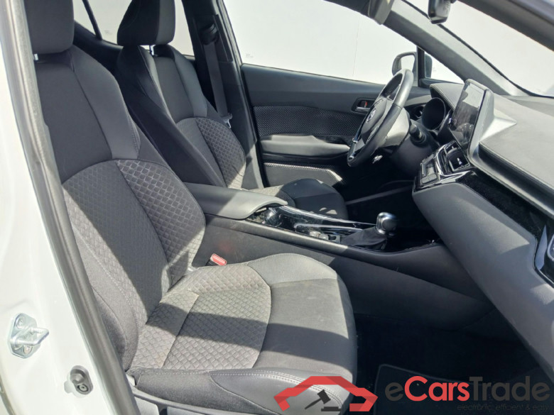TOYOTA C-HR / 2019 / 5P / todoterreno 1.8 125H Advance #6