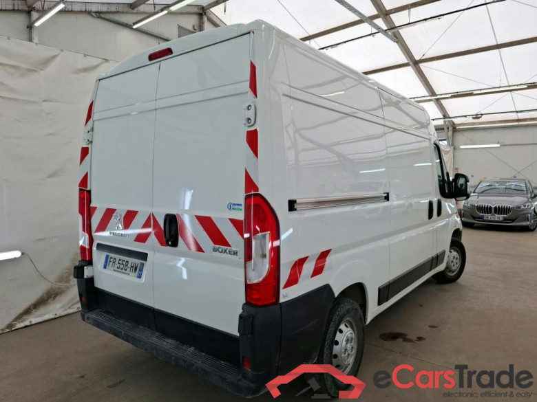 PEUGEOT Boxer  2014  4P  Fourgon tôlé BlueHDi  120 PREMIUM 335 L2H2 #3