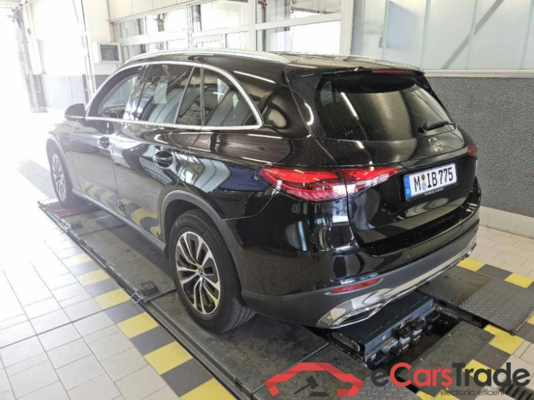Mercedes-Benz GLC (BM 254)(06.2022->) DE - SUV5 GLC 220 d EU6d, 4Matic Avantgarde, 2022 - 2024 #4