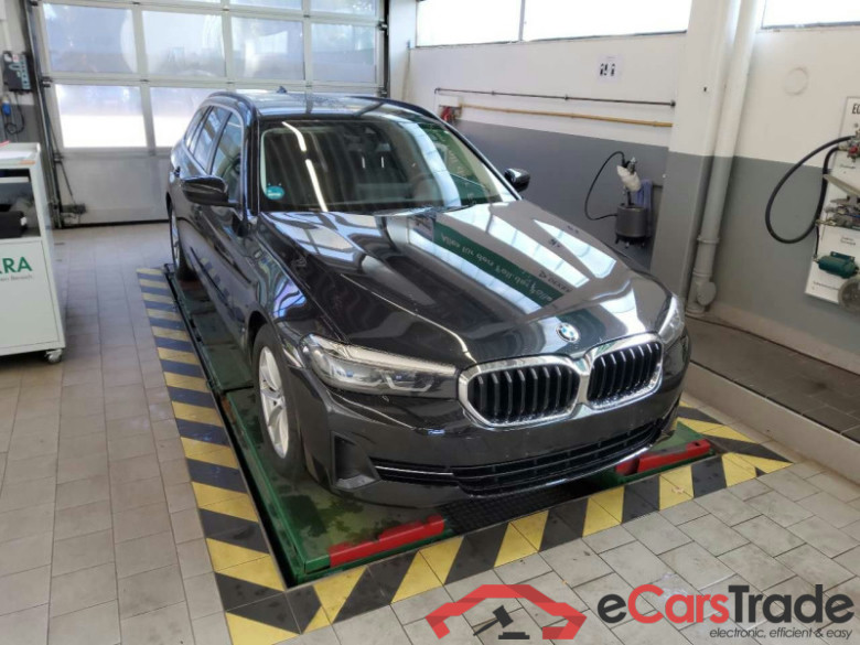 BMW 5 Touring (G31)(2017->) DE - Kb5 520 d Mild-Hybrid EU6d, (Facelift) 2020 - 2024 #2