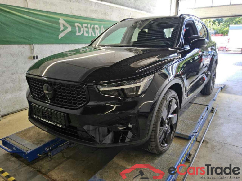 Volvo XC40 (2017->) DE - SUV5 B4 2WD EU6e, Ultra Black Edition, (Facelift) 2024 - 2026 #1