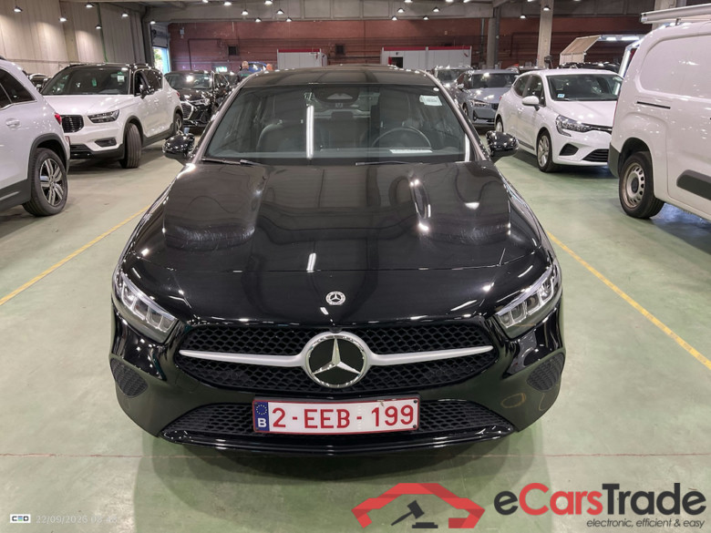 Mercedes A 250e Plug-In Hybrid Aut. LED Widescreen Navi 1/2 Sport-Leather KeylessGo Camera Klima PDC ... #2