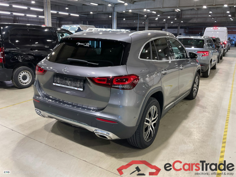MERCEDES-BENZ GLA 1.3 GLA 250 E DCT BUSINESS SOLUTION #4