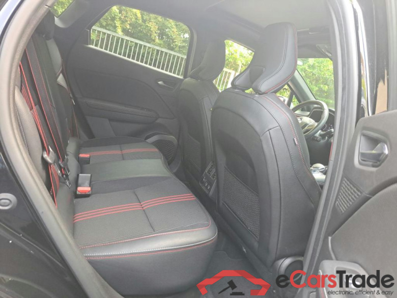 RENAULT CAPTUR 1.3 TCE 140 EDC R.S. LINE #6