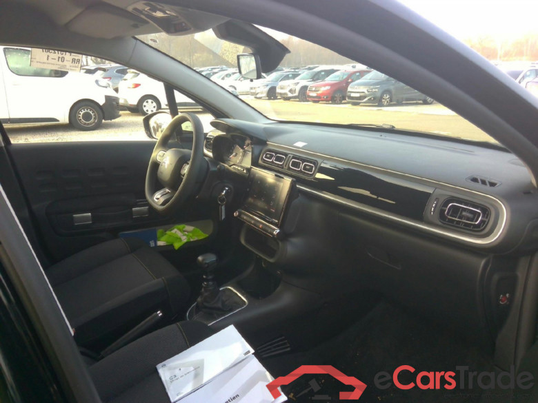 Citroen C3 Shine PureTech 110 S&S BVM6 #3