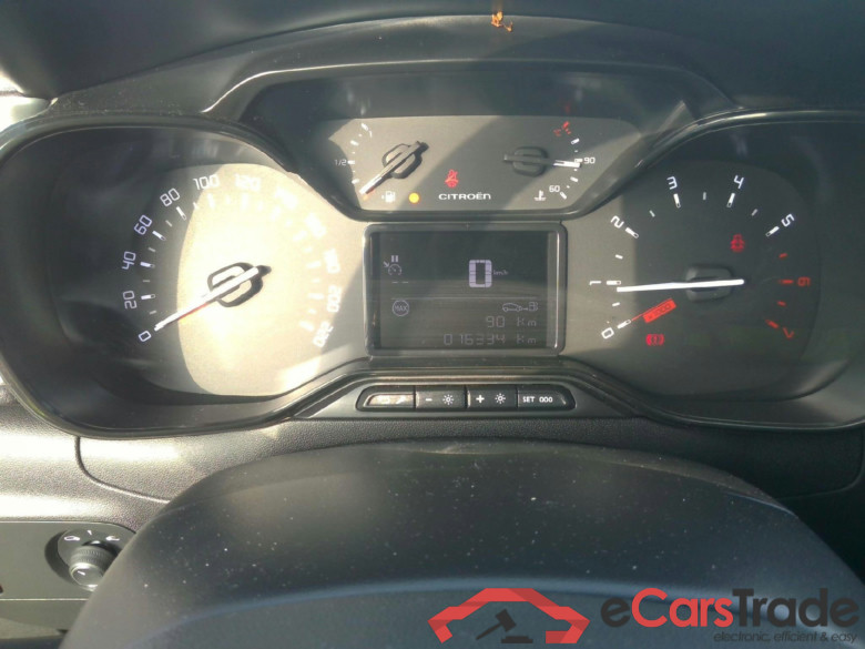 Citroen C3 Shine PureTech 110 S&S BVM6 #4