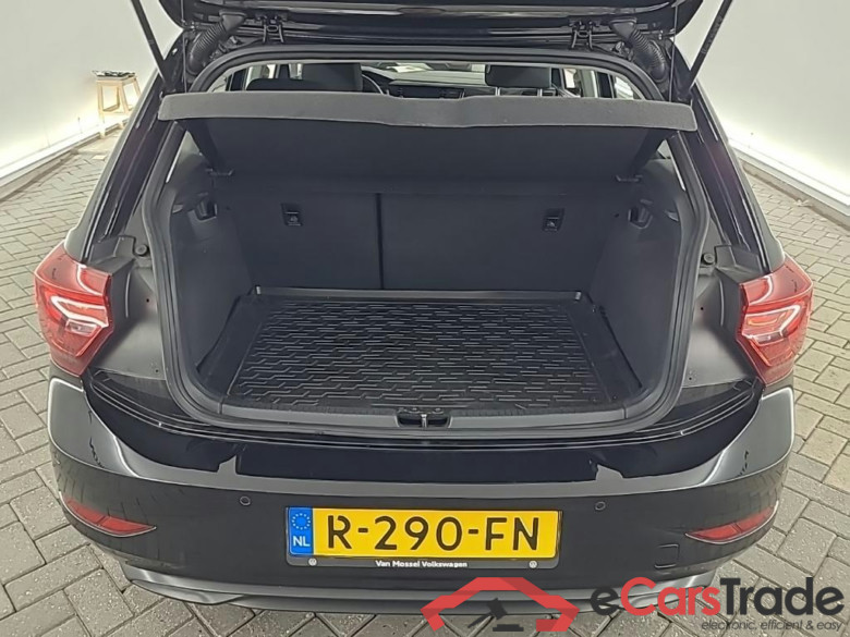 VOLKSWAGEN POLO 1.0 TSI 70kW 7-DSG Life Bus.5D Athlon Edition #5