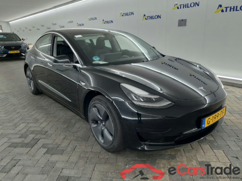 Tesla Model 3 Standard Range Plus RWD 4D 225kW #2