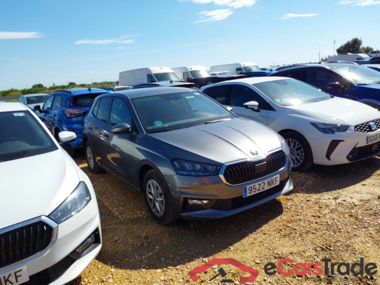 SKODA Fabia 1.0 TSI 70 kW (95 CV) Manual 5 vel. Selection #1