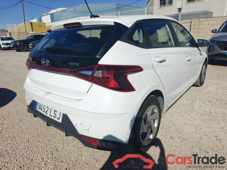 HYUNDAI i20 / 2020 / 5P / berlina con portón 1.0 TGDI 74kW (100CV) 48V Essence #2