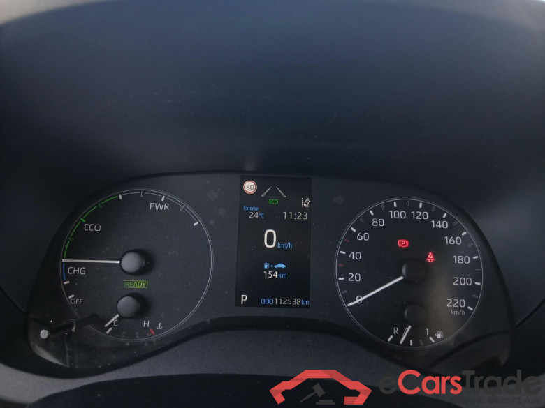 TOYOTA Yaris / 2020 / 5P / berlina con portón 1.5 120H Business Plus #4