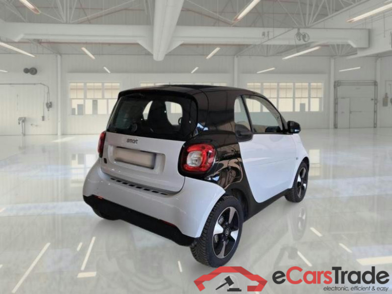 SMART FORTWO COUPÈ / 2019 / 3P / COUPE EQ 60KW PASSION #2