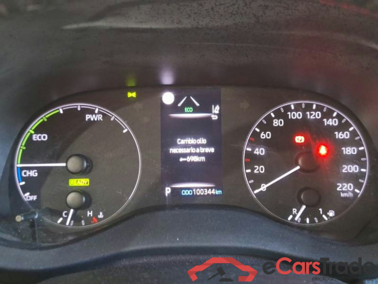 TOYOTA YARIS / 2020 / 5P / BERLINA HYBRID BUSINESS MY20 #4