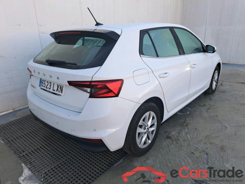SKODA Fabia / 2021 / 5P / berlina con portón 1.0 TSI 70KW (95CV) Emotion (AC) #2