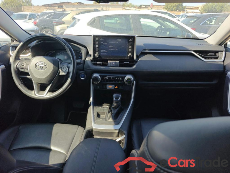 TOYOTA Rav4 / 2018 / 5P / todoterreno 2.5l 220H Advance Plus #3