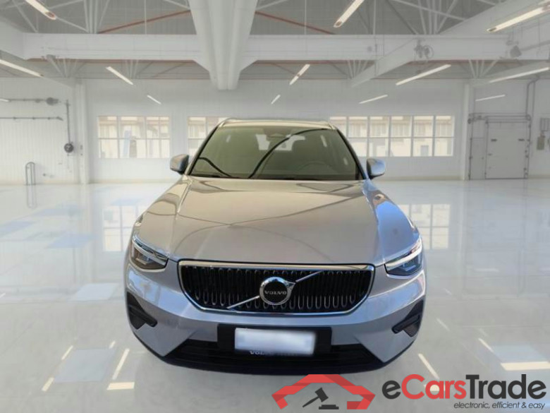 VOLVO XC40 / 2021 / 5P / SUV B3 AUTOMATICO CORE #6