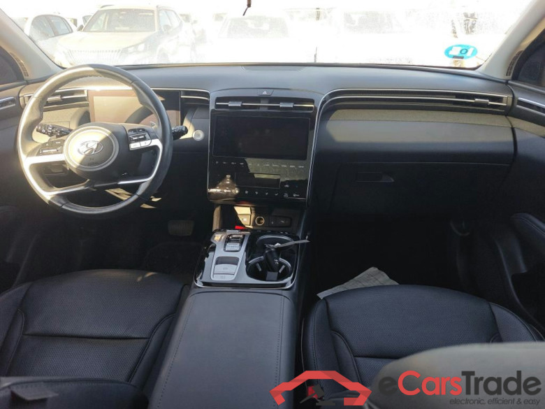 HYUNDAI Tucson / 2020 / 5P / todoterreno 1.6 TGDI PHEV 195kW Style Auto 4x4 #3