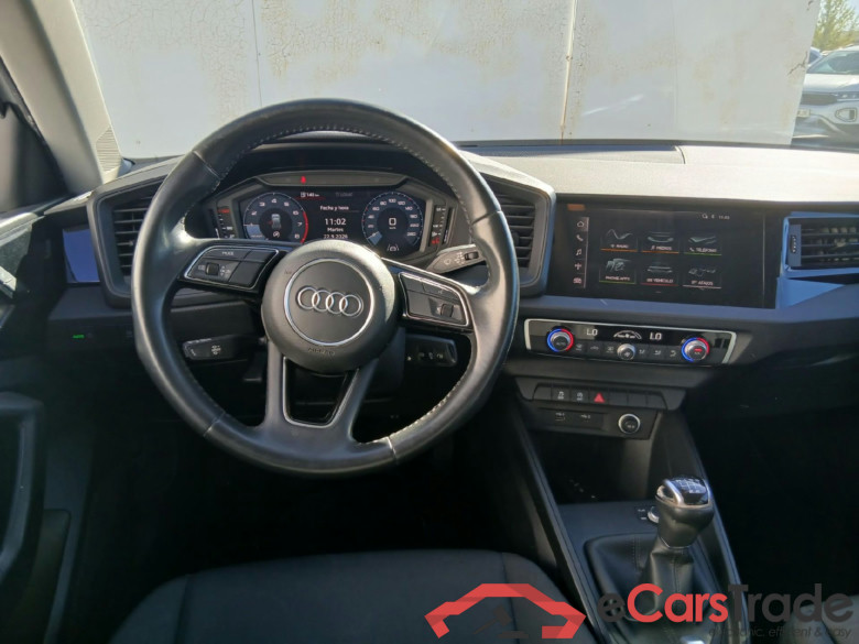 AUDI A1 / 2018 / 5P / berlina con portón Sportback Advanced 25 TFSI 70kW (95CV) (CX) #3