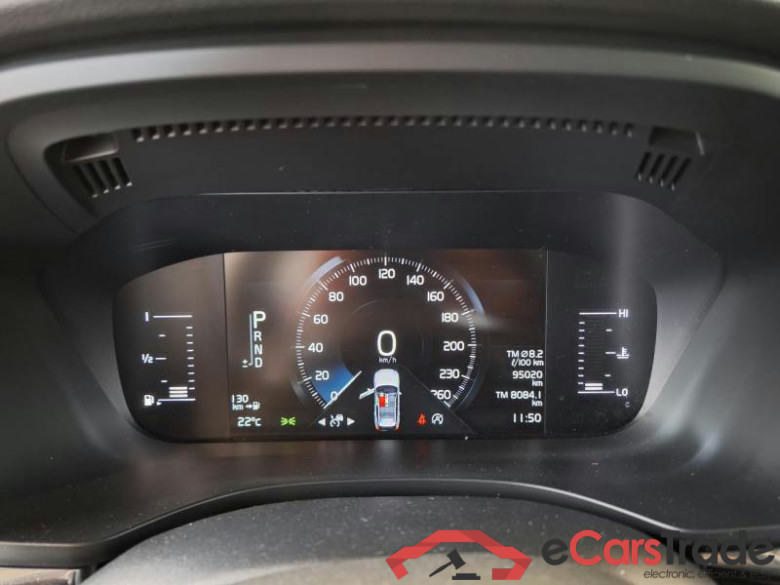 VOLVO XC60 / 2017 / 5P / SUV D4 GEARTR. BUSINESS #4