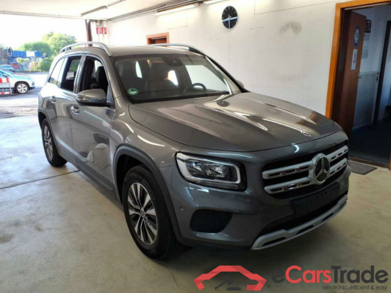 MERCEDES GLB 200d  #1