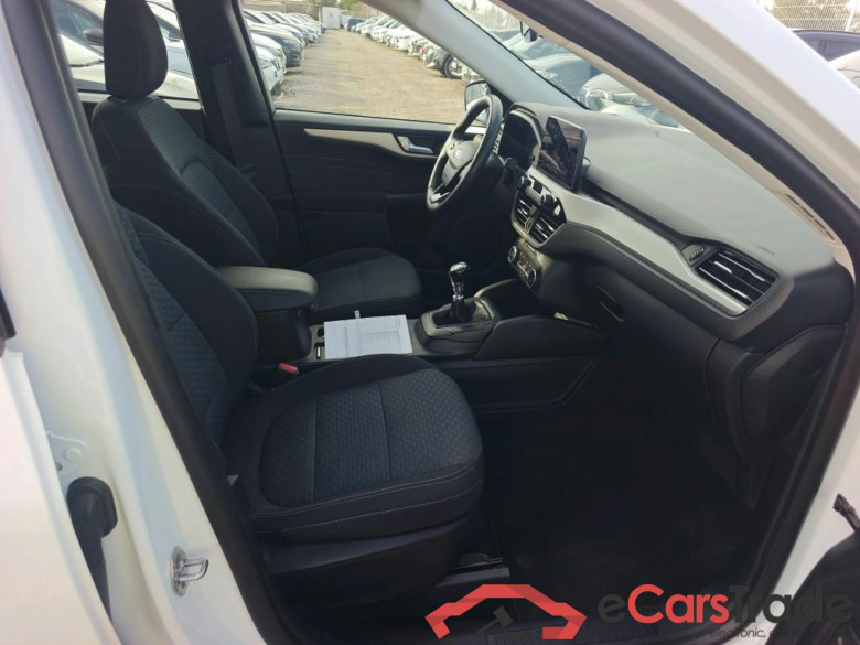 FORD Kuga / 2019 / 5P / todoterreno Trend 2.0 EcoBlue MHEV 110kW (150CV) #6