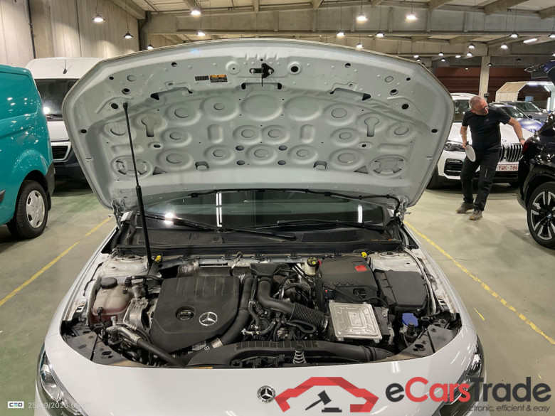 MERCEDES-BENZ A-CLASS LIMOUSINE 1.3 A 180 BUSINESS LINE DCT #6