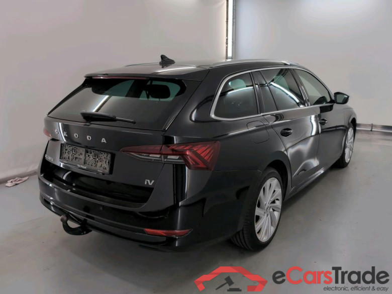 SKODA OCTAVIA COMBI 1.4 TSI PHEV 150KW DSG CLEVER #4