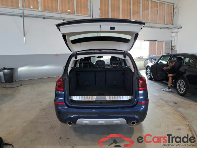 BMW X3 / 2017 / 5P / SUV XDRIVE 30E XLINE #5