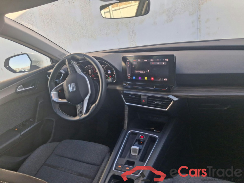 SEAT Nuevo León / 2020 / 5P / familiar SP 1.5 eTSI 110kW DSG S&S Xcellence Go L #3