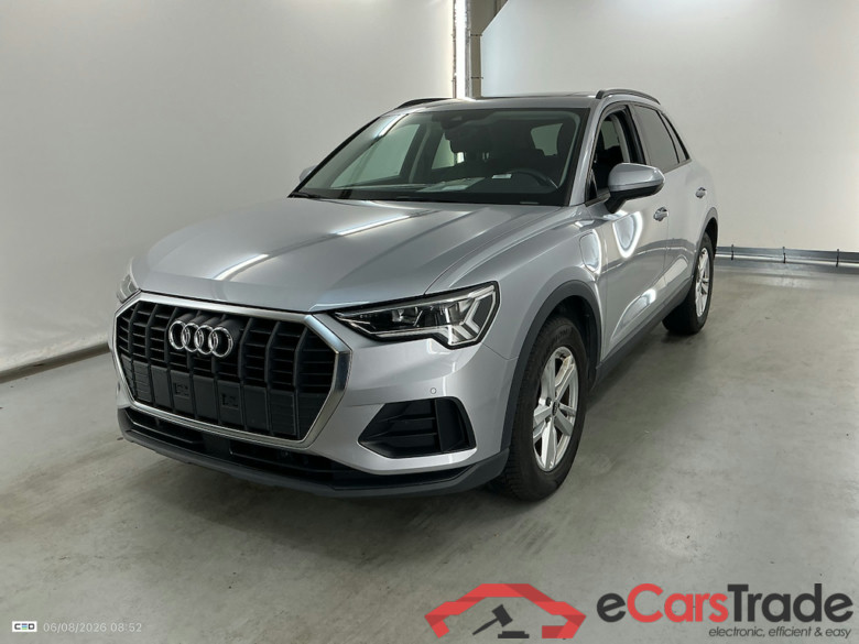 AUDI Q3 1.4 45 TFSI E S TRONIC #1