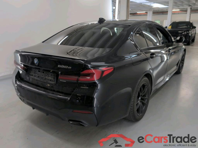 BMW 5 SERIES BERLINE 2.0 520E AUTO #4
