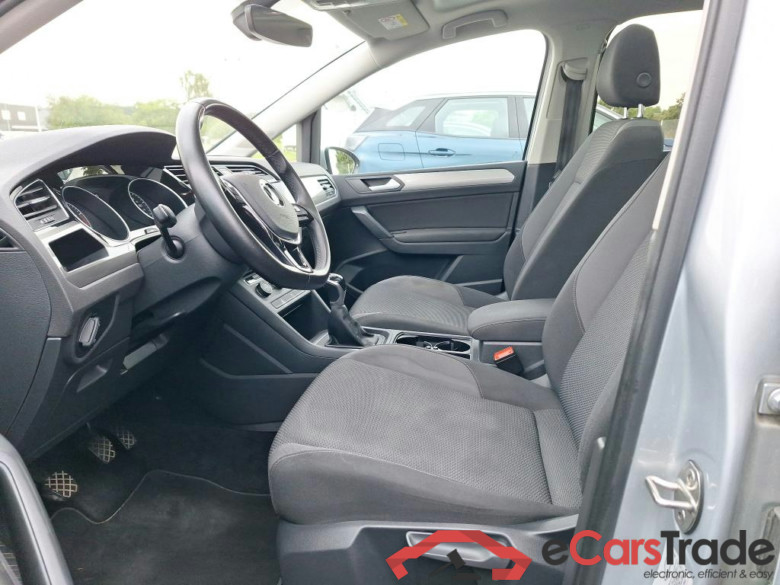 VOLKSWAGEN Touran 1.5 TSI TRENDLINE #5