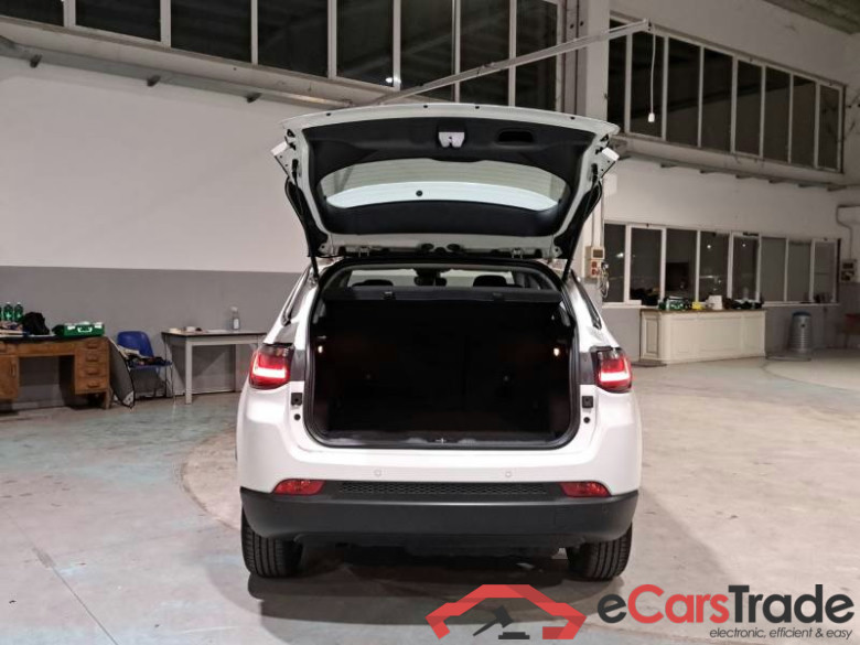 JEEP COMPASS / 2021 / 5P / SUV 1.6 MJET II 96KW BUSINESS #5
