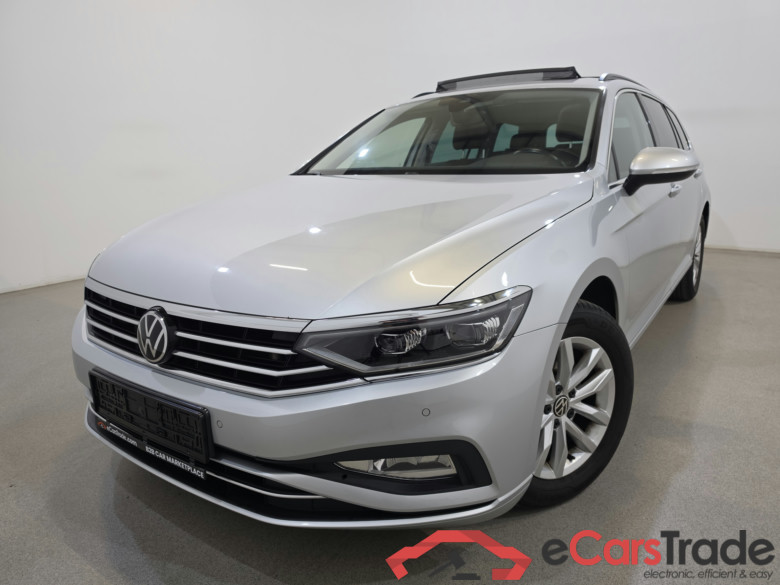 Volkswagen Passat Variant 2.0 TDI Style Aut. Pano LED-Matrix ACC Navi Sport-Seats KeylessGo Camera Klima PDC ...