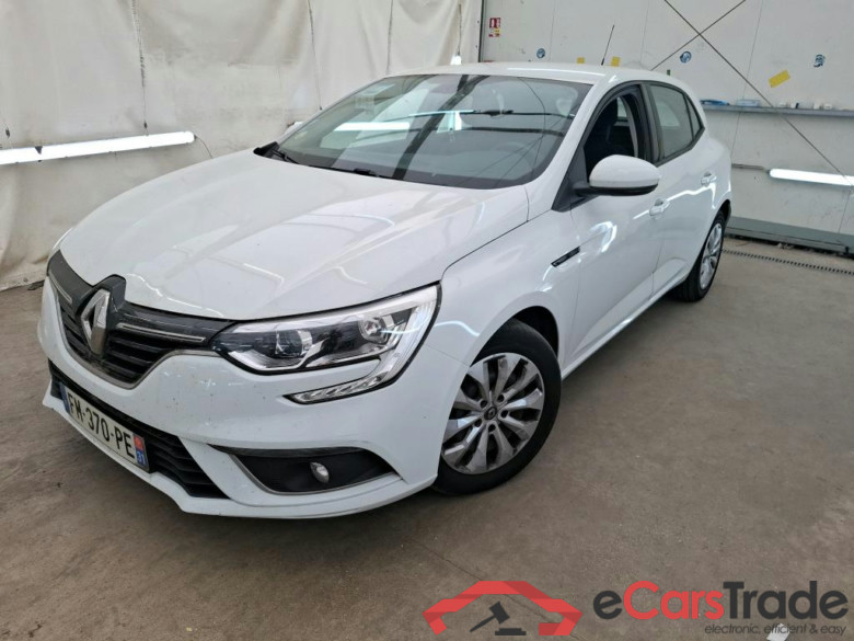 Megane IV Berline 5pt. Société Air Nav 1.5 dCi 90CV BVM6 E6 #1