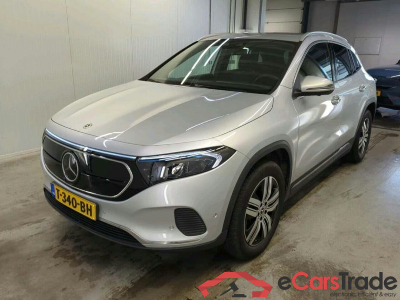 MERCEDES-BENZ EQA 250 Luxury Line