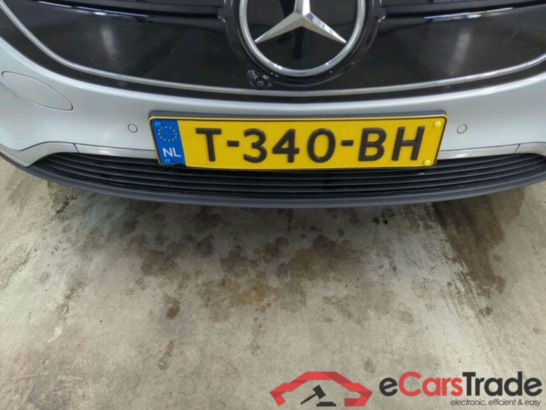 MERCEDES-BENZ EQA 250 Luxury Line #4