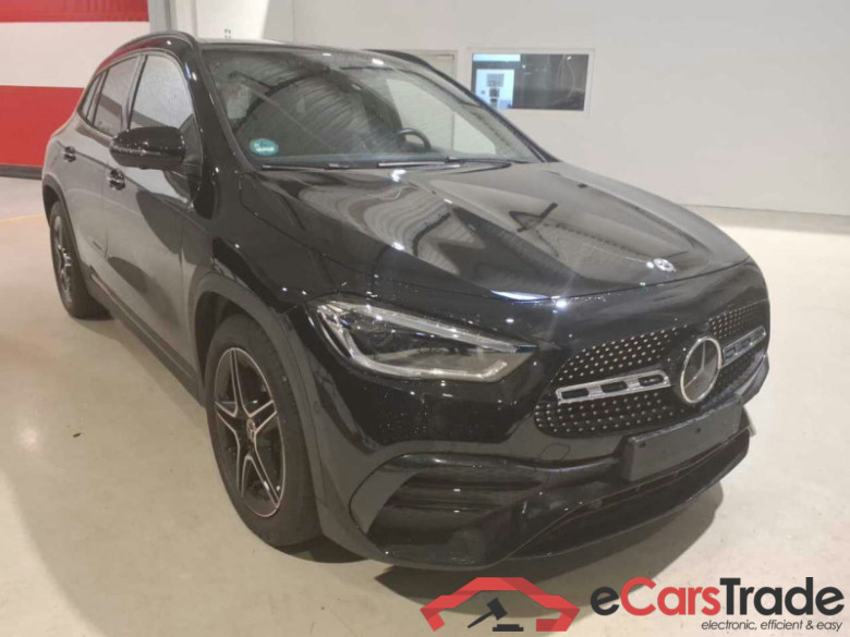 Mercedes-Benz GLA (BM 247)(02.2020->) DE - SUV5 GLA 200 EU6d, AMG Line, 2020 - 2023 #1