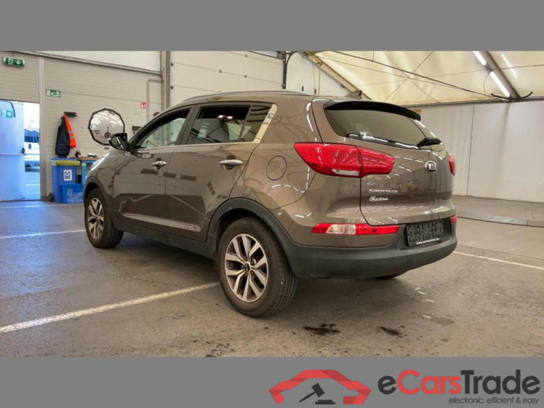 KIA Sportage 1.6i 2WD FIFA World Cup Edition #3