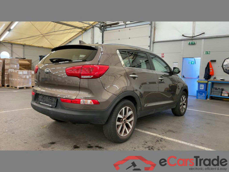 KIA Sportage 1.6i 2WD FIFA World Cup Edition #4