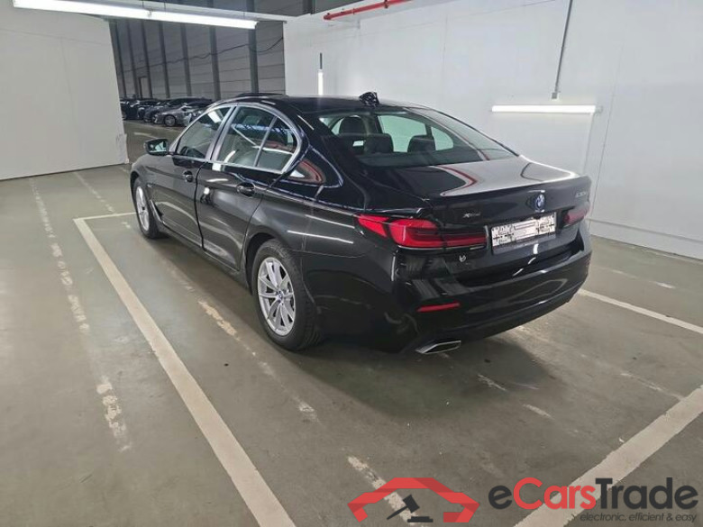 BMW 5 Reeks Berline 5 Reeks Berline 530e xDrive (PHEV) 215kW/292pk  4D/P Auto-8 #3