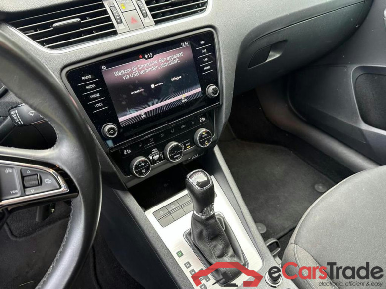 SKODA Octavia Combi CNG SW 1.5 TGI G-TEC Ambition DSG #6