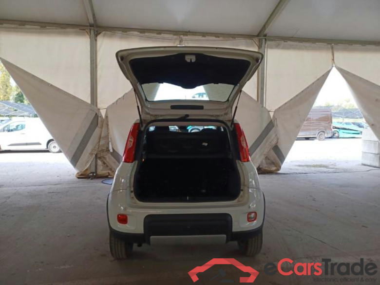 FIAT PANDA / 2011 / 5P / BERLINA 0.9 TWINAIR TURBO 85CV WILD 4X4 #5