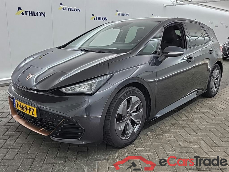 CUPRA Born 58kWh 150kW Essent.+Winterpack KPMG Edition 5D