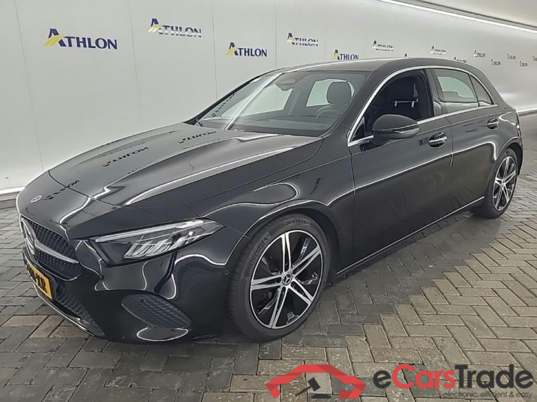 MERCEDES-BENZ A-klasse A 180 DCT Luxury Line 5D 100kW #1
