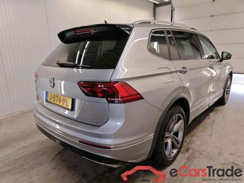 VOLKSWAGEN Tiguan Allspace 1.5 TSI HL Bus R 7p. #2