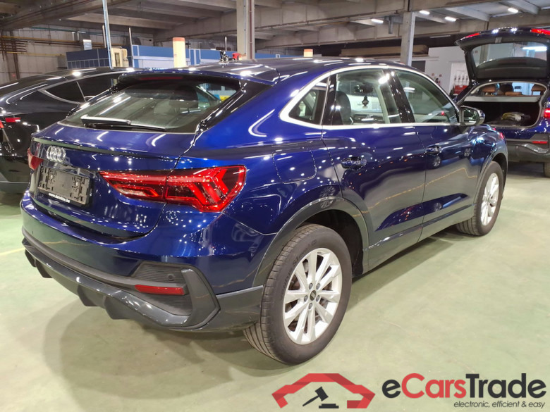 AUDI Q3 Sportback 1.4 45 TFSI E S TRONIC #4